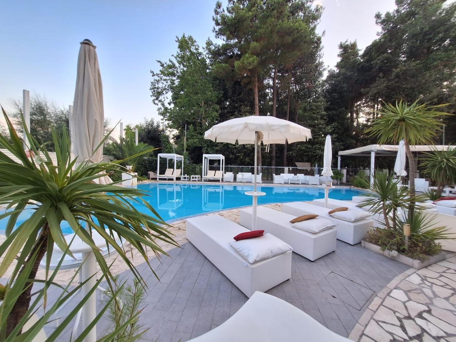 B&B Biancopineta - San Salvo Marina Kültér fotó